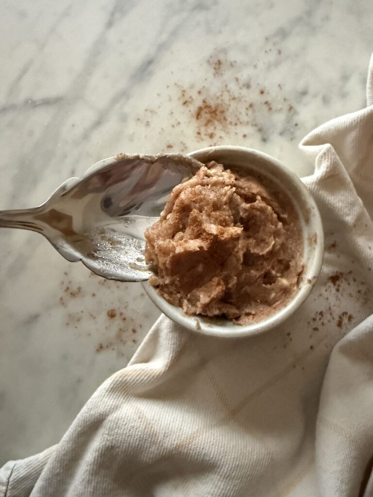 Cinnamon Sugar Compound Butter Recipe (Easy Cinnamon Honey Butter)